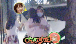 娱乐圈吃瓜少女张小寒,揭秘“吃瓜少女”张小寒的瓜界传奇